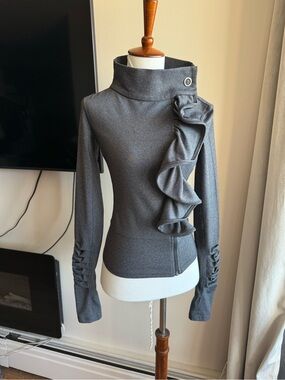 Karma Heather Charcoal Long Sleeve Top
